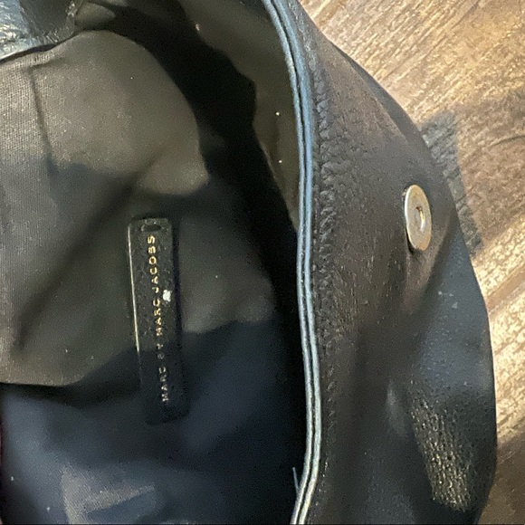 Marc Jacobs Leather Cross Body - Picture 5 of 8